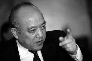 万向获电动车生产资质 鲁冠球终圆“造车梦”