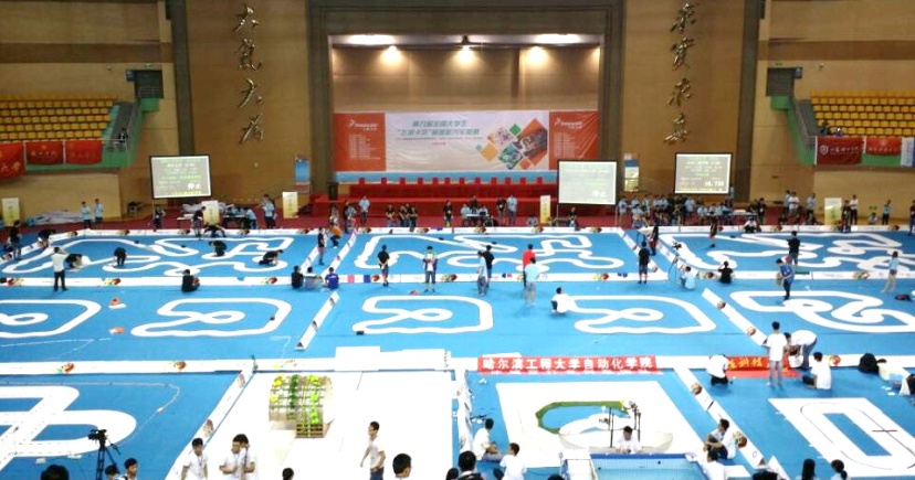 飞思卡尔智能汽车竞赛决赛在电子科技大学落幕