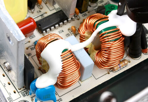 几种常用的EMI滤波器件介绍