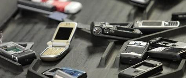 我国正规回收废旧手机现状：赔钱赚吆喝